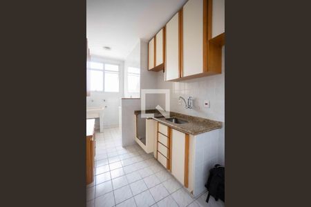 Apartamento à venda com 53m², 2 quartos e 1 vagaCozinha