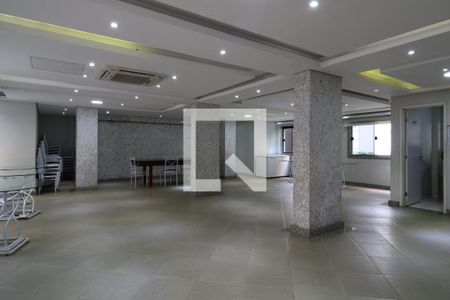 Apartamento para alugar com 44m², 2 quartos e 1 vagaÁrea comum - Salão de festas