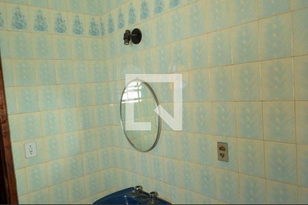 Casa à venda com 170m², 3 quartos e 2 vagas Casa à venda com 170m², 3 quartos e 2 vagasBanheiro