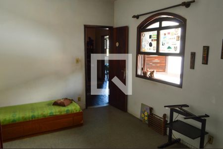 Casa à venda com 170m², 3 quartos e 2 vagas Casa à venda com 170m², 3 quartos e 2 vagasQuarto 2