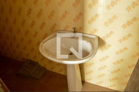 Casa à venda com 170m², 3 quartos e 2 vagas Casa à venda com 170m², 3 quartos e 2 vagasBanheiro de Serviço