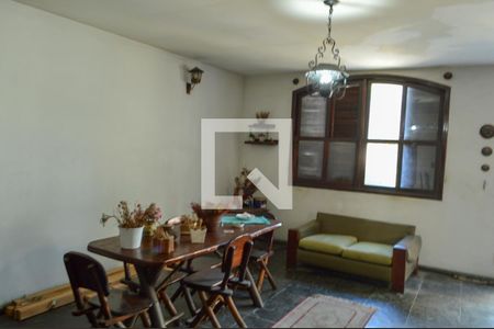 Sala de casa à venda com 3 quartos, 170m² em Pechincha, Rio de Janeiro