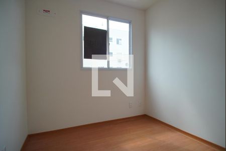 Quarto 2 de apartamento para alugar com 2 quartos, 48m² em Morro Santana, Porto Alegre