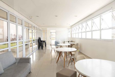 Apartamento para alugar com 25m², 1 quarto e sem vagaÁrea comum - Salão de festas