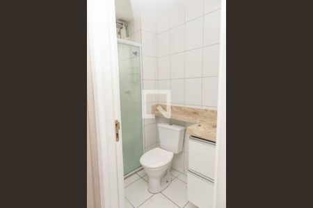 Banheiro de apartamento para alugar com 1 quarto, 25m² em Vila Campanela, São Paulo