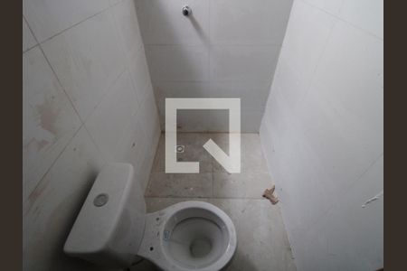 Banheiro de apartamento para alugar com 1 quarto, 24m² em Vila Gustavo, São Paulo