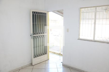Casa para alugar com 46m², 2 quartos e 1 vagaSala 