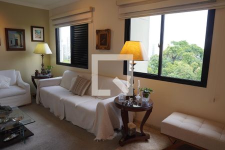 Sala de apartamento para alugar com 3 quartos, 175m² em Vila Suzana, São Paulo