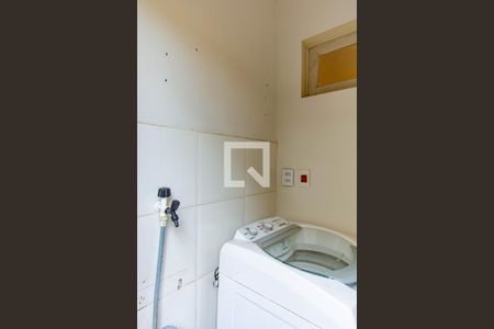 Casa de condomínio à venda com 109m², 2 quartos e 1 vagaÁrea de serviço