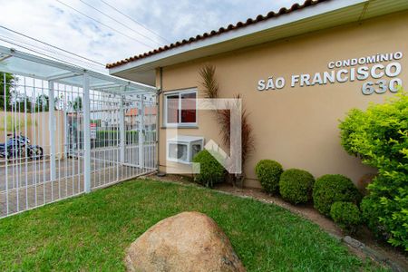 Casa de condomínio à venda com 109m², 2 quartos e 1 vagaFachada