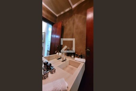 Casa de condomínio à venda com 2234m², 5 quartos e 4 vagasLavabo