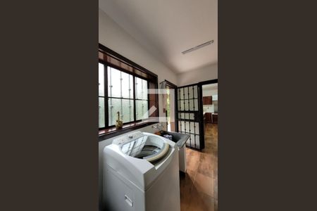 Casa de condomínio à venda com 2234m², 5 quartos e 4 vagasÁrea de Serviço