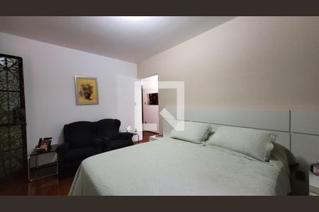 Casa de condomínio à venda com 2234m², 5 quartos e 4 vagasSuíte 1