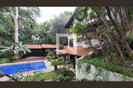 Casa de condomínio à venda com 2234m², 5 quartos e 4 vagasÁrea externa