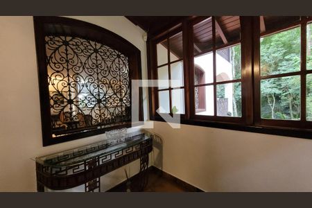 Casa de condomínio à venda com 2234m², 5 quartos e 4 vagasHall de entrada