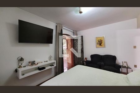 Casa de condomínio à venda com 2234m², 5 quartos e 4 vagasSuíte 1