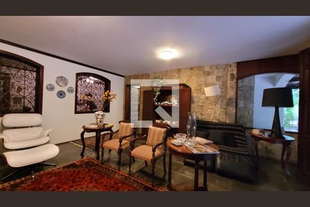 Sala 1 de casa de condomínio à venda com 5 quartos, 2234m² em Parque São Quirino, Campinas