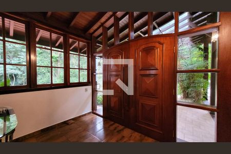 Casa de condomínio à venda com 2234m², 5 quartos e 4 vagasHall de entrada