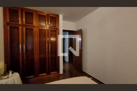 Casa de condomínio à venda com 2234m², 5 quartos e 4 vagasQuarto 2