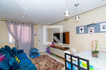 Casa de condomínio à venda com 60m², 2 quartos e 1 vagaSala