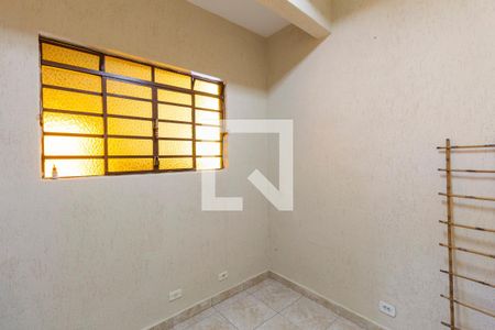 Casa à venda com 500m², 4 quartos e 3 vagas Casa à venda com 500m², 4 quartos e 3 vagasQuarto Externo