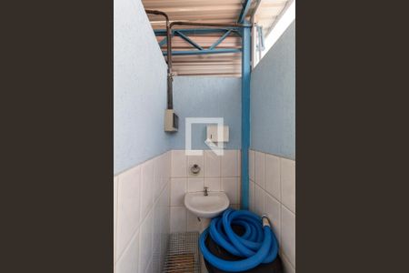 Casa à venda com 500m², 4 quartos e 3 vagas Casa à venda com 500m², 4 quartos e 3 vagasLavabo