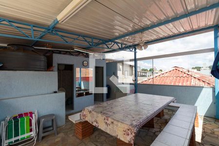 Casa à venda com 500m², 4 quartos e 3 vagas Casa à venda com 500m², 4 quartos e 3 vagasÁrea Churrasqueira