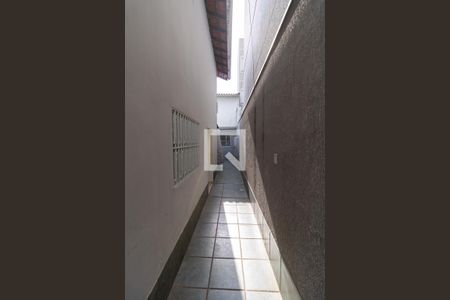 Casa à venda com 40m², 1 quarto e 1 vagaÁrea externa