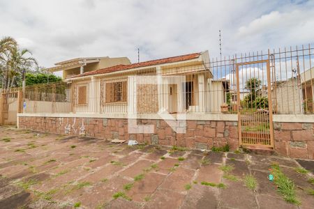 Casa à venda com 1000m², 2 quartos e 3 vagasFachada