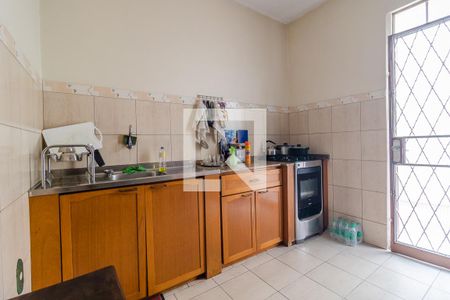 Casa à venda com 1000m², 2 quartos e 3 vagasCozinha