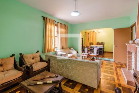 Sala de casa à venda com 2 quartos, 1000m² em Cristal, Porto Alegre