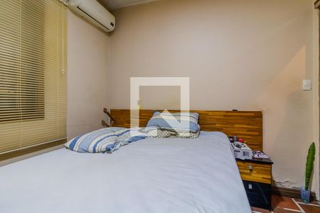 Quarto 1 de casa à venda com 2 quartos, 1000m² em Cristal, Porto Alegre