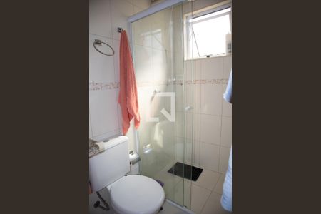 Casa de condomínio à venda com 120m², 3 quartos e 2 vagasBanheiro do Quarto 2