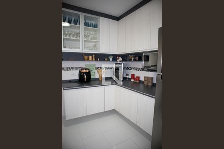 Casa de condomínio à venda com 120m², 3 quartos e 2 vagasCozinha