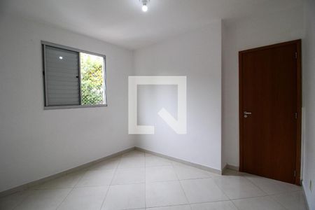 Quarto 2 de apartamento para alugar com 2 quartos, 52m² em Aparecidinha, Sorocaba