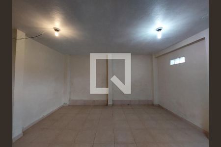 Casa à venda com 242m², 2 quartos e 2 vagasSala da Edícula