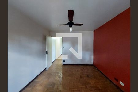 Casa à venda com 242m², 2 quartos e 2 vagasQuarto 1