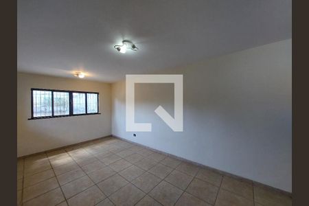 Sala de casa à venda com 2 quartos, 242m² em Jardim Prudência, São Paulo