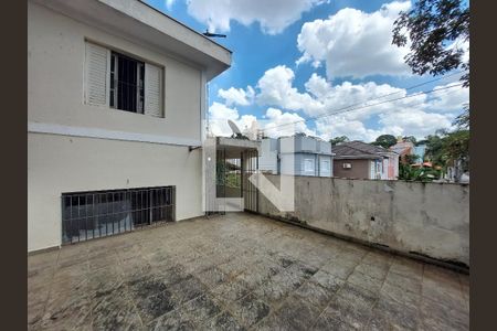 Casa à venda com 242m², 2 quartos e 2 vagasCobertura