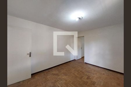 Sala Piso Superior de casa à venda com 2 quartos, 242m² em Jardim Prudência, São Paulo