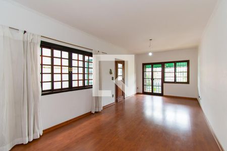 Sala de casa para alugar com 4 quartos, 200m² em Jardim Avelino, São Paulo