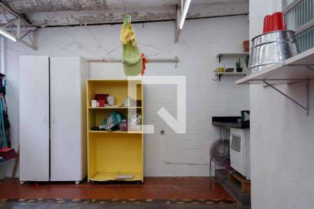 Casa à venda com 212m², 4 quartos e 5 vagasÁrea de Serviço