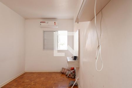 Casa à venda com 212m², 4 quartos e 5 vagasQuarto 2