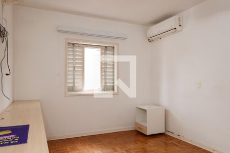 Casa à venda com 212m², 4 quartos e 5 vagasQuarto 3