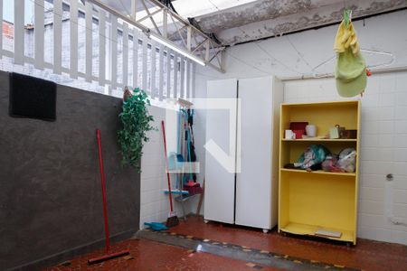 Casa à venda com 212m², 4 quartos e 5 vagasÁrea de Serviço