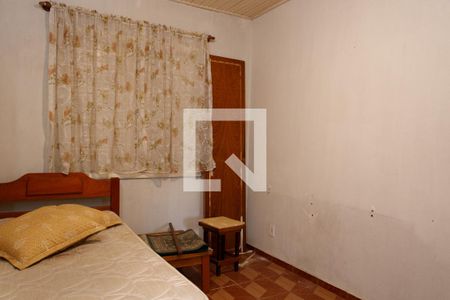 Casa à venda com 212m², 4 quartos e 5 vagasQuarto - Casa 2