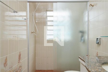 Casa à venda com 212m², 4 quartos e 5 vagasBanheiro