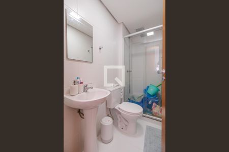 Banheiro da Suíte de apartamento à venda com 2 quartos, 62m² em Camaquã, Porto Alegre
