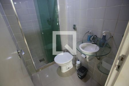 Banheiro da sala de apartamento à venda com 3 quartos, 158m² em Taquara, Rio de Janeiro