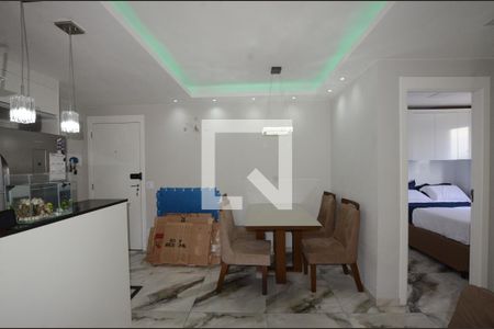 Sala de apartamento para alugar com 2 quartos, 45m² em Irajá, Rio de Janeiro